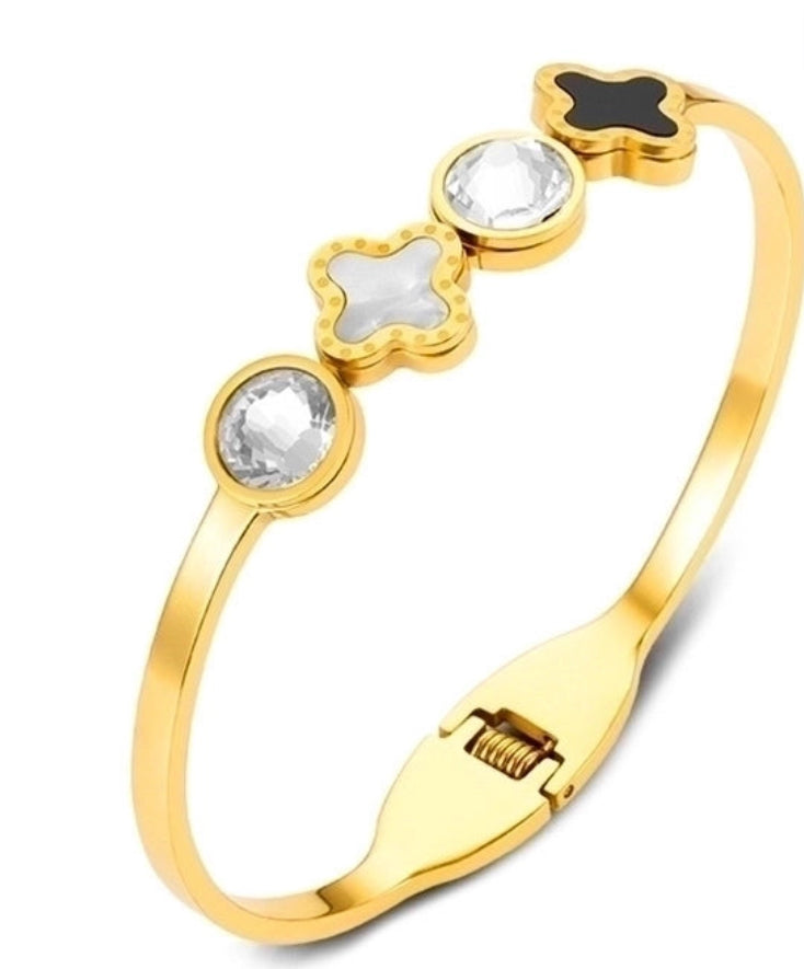 JEWELLERY BANGLES