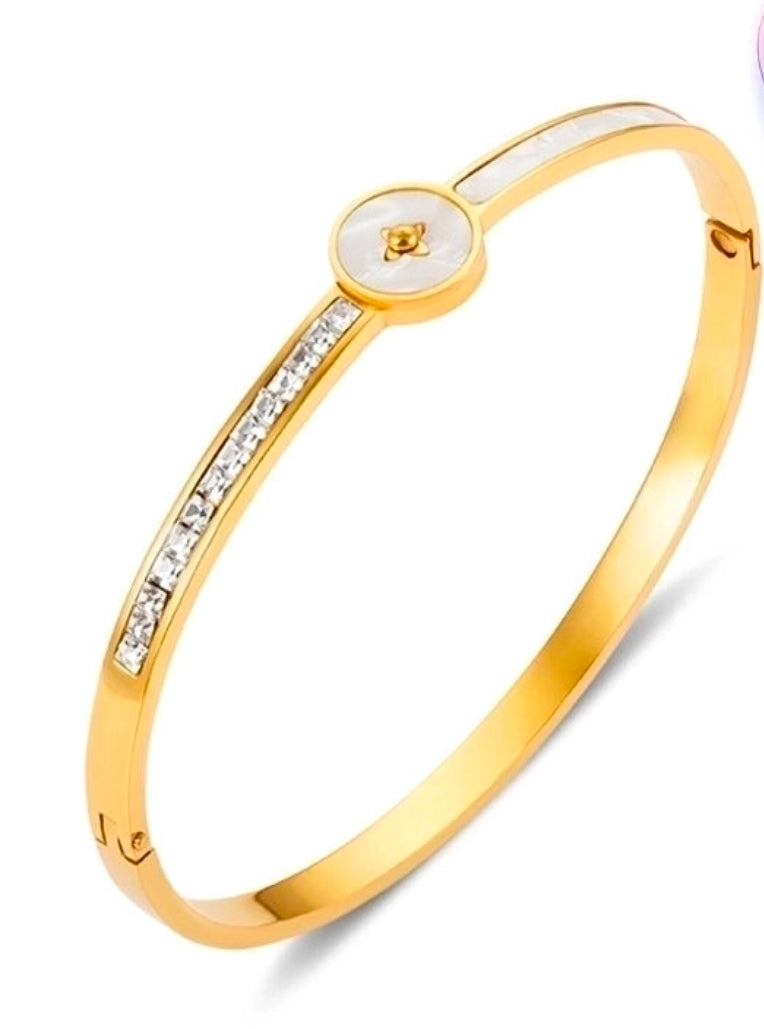 JEWELLERY  BANGLES